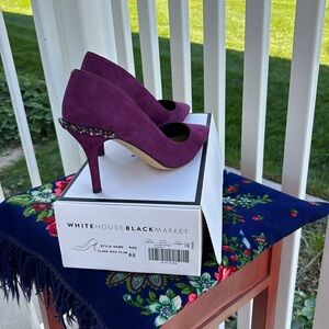 NWT WHBM Plum Suede Heels with Bling, Size 6.5